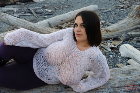 Marilyn Mayson See Through Busty Sweater Jpg Com
